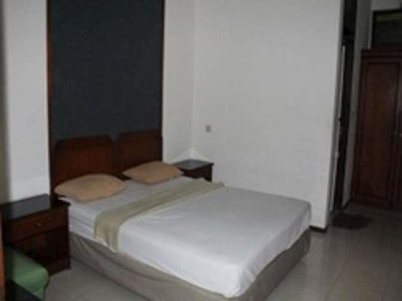 Edelweis Hotel Bandung Kültér fotó